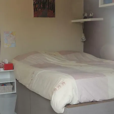 Chambres Chez L'habitant Homestay